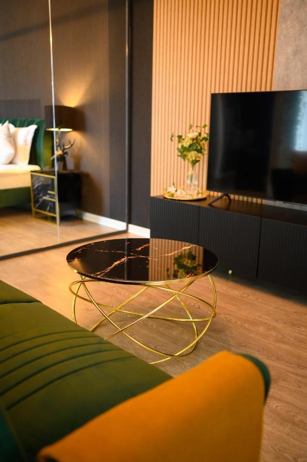 Appartamento North Twin Bucarest Esterno foto