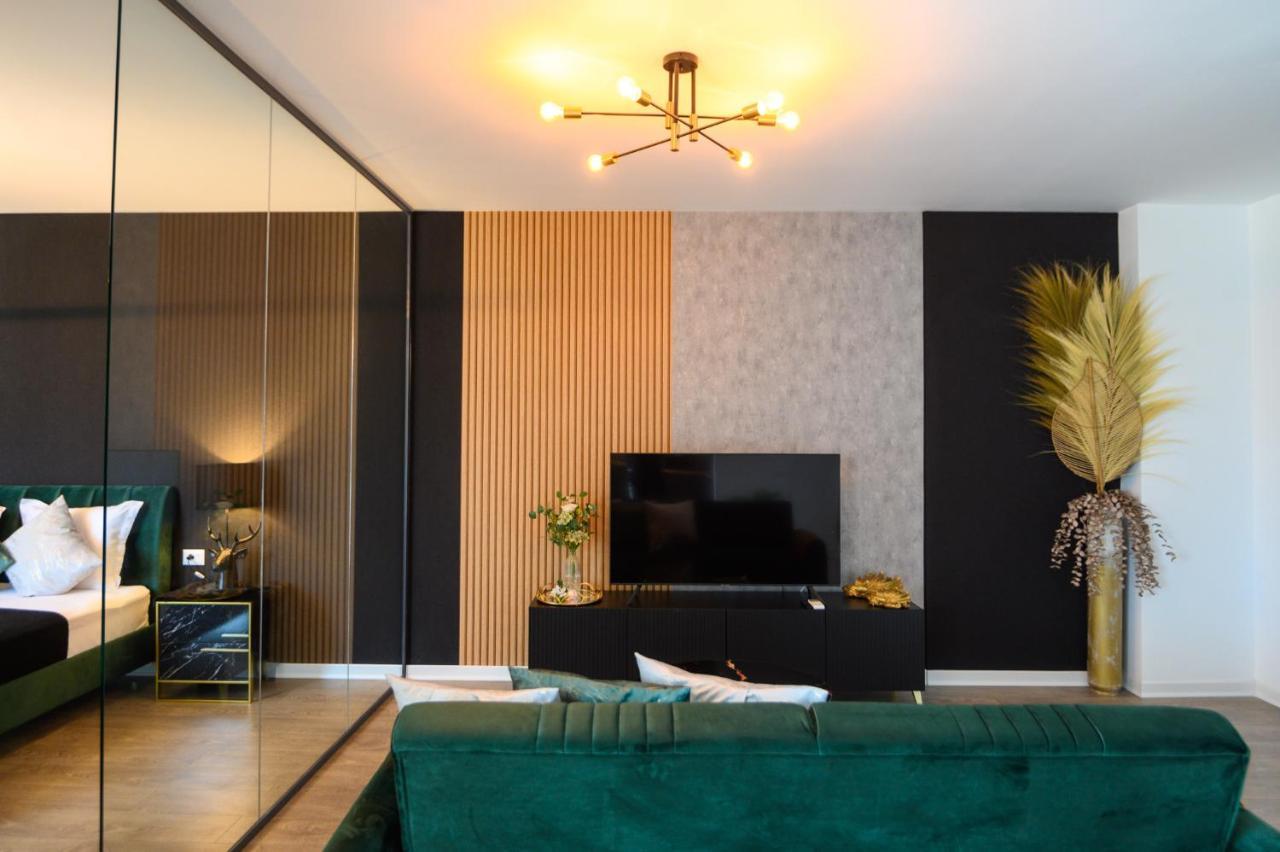 Appartamento North Twin Bucarest Esterno foto