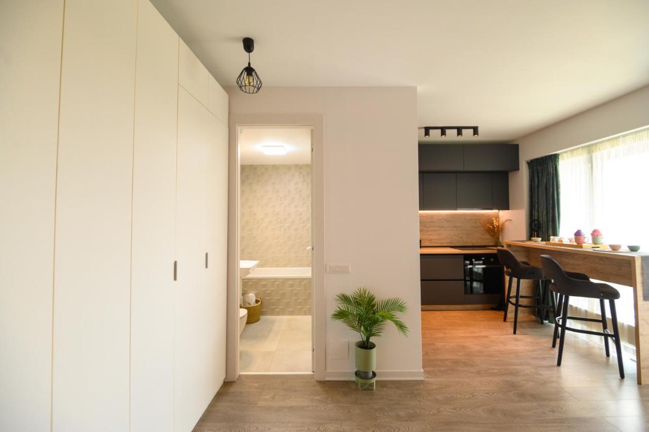 Appartamento North Twin Bucarest Esterno foto